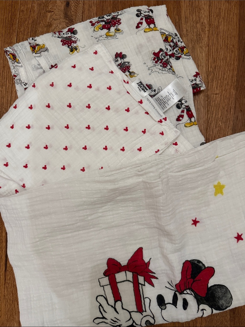 Pottery Barn Kids x Disney Mickey Mouse Holiday Organic Muslin Swaddle Set